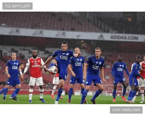 美因茨门将曾特纳单场贡献9次扑救，创个人德甲生涯纪录